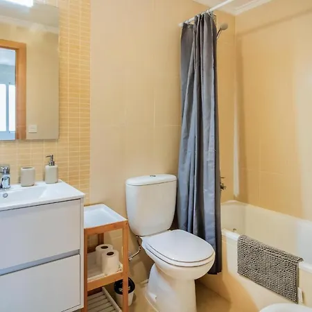 Appartement 3 Bedroom Amazing In *