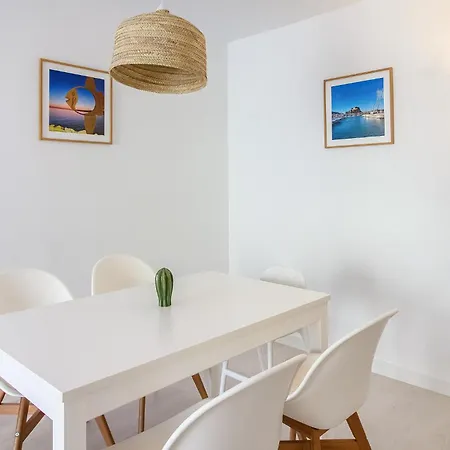 3 Bedroom Amazing In Appartement